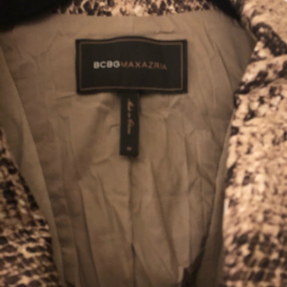 BCBGMAXAZRIA ‘Bruna’ Snake Print Vest - Picture 7 of 8